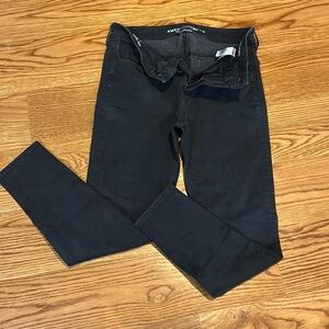 American Eagle Hi-rise jegging size 12 black 360 stretch